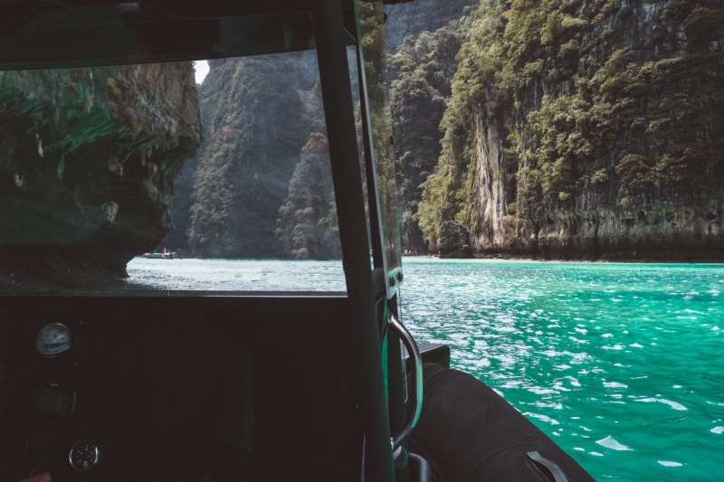 Explorer les îles Phi Phi