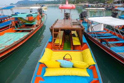 Private Luxury Longtail Boat Charter to Koh Tan & Pig Island